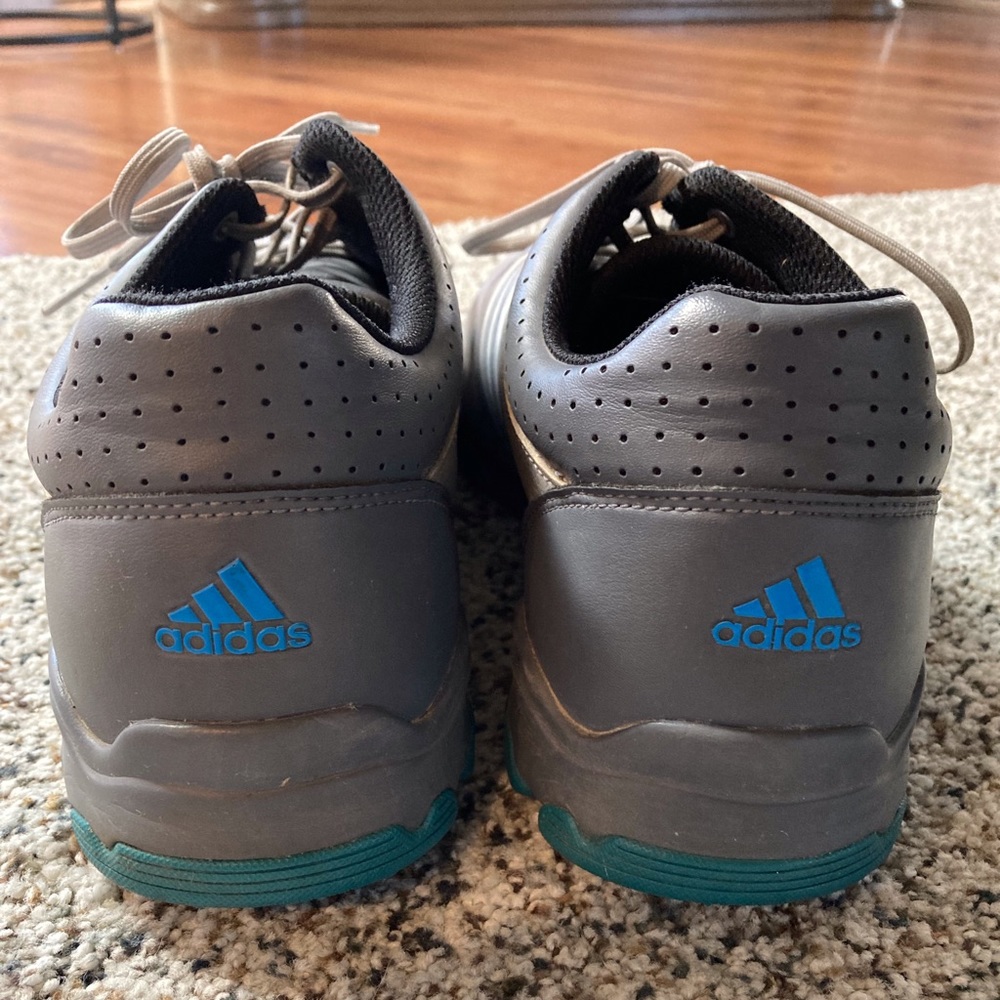 Adidas men’s golf shoes. Size 10